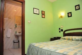 Гостиница Hostal Ariz
