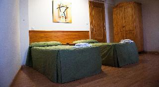 Гостиница Hostal Julian