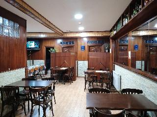 Hotel Hostal Adelia