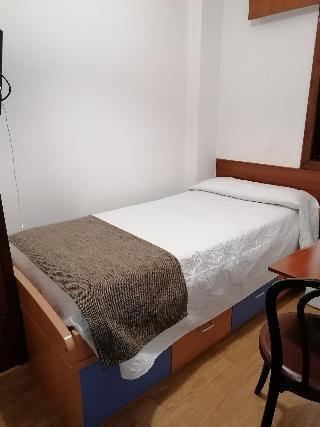 Hotel Hostal Adelia
