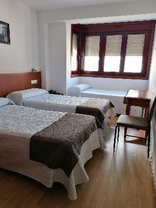 Hotel Hostal Adelia