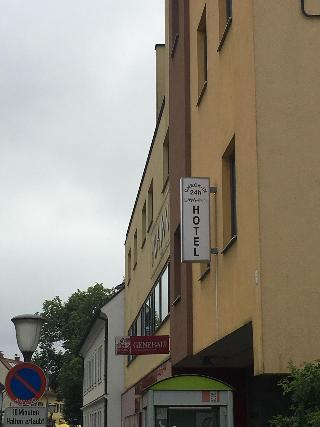 Гостиница Lava Inn