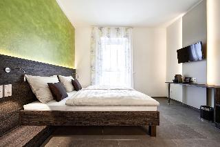 Гостиница Eee Hotel Traun