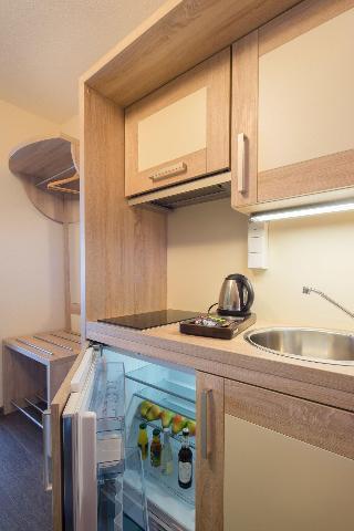 Гостиница GDA Hotel Neustadt an der Weinstrasse