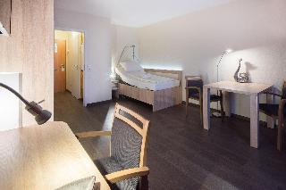 Гостиница GDA Hotel Neustadt an der Weinstrasse