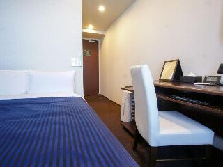 Гостиница Livemax Yokohama Motomachi Ekimae