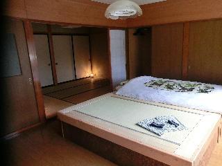 Hotel Takayama Ninja House