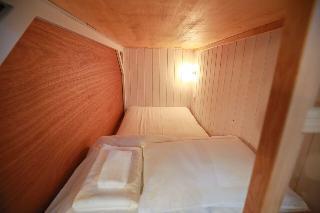 Hotel Tinys Yokohama Hinodecho - Campground
