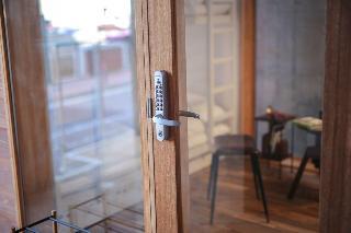 Hotel Tinys Yokohama Hinodecho - Campground