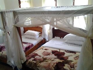 Гостиница Flamingo Safari Lodge