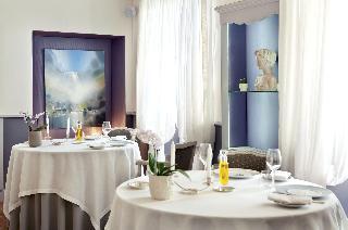 Hotel La Bastide Saint-Antoine