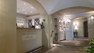 Hotel La Bastide Saint-Antoine