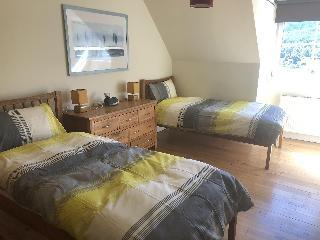 Hotel The Highlander B&B
