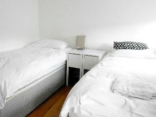 Hotel Kew Rooms