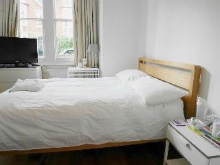 Hotel Kew Rooms