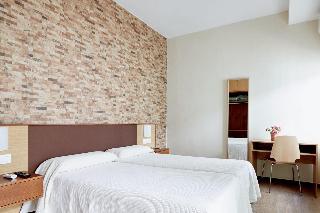 Гостиница Hostal Campo Nuevo