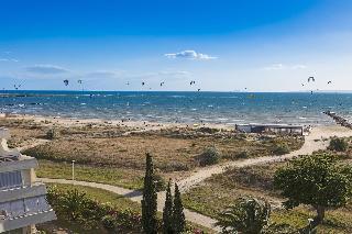 Гостиница Hotel & Spa Les Bains de Camargue by Thalazur