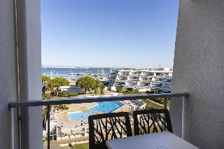 Гостиница Hotel & Spa Les Bains de Camargue by Thalazur