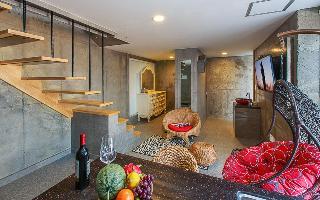 Hotel Bato Resort