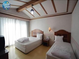 Jangsungpo Beach Hotel