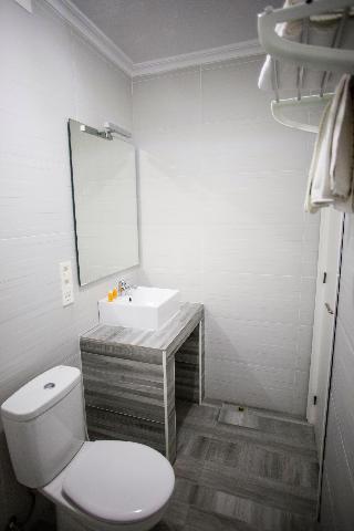 Гостиница Hostal Alba