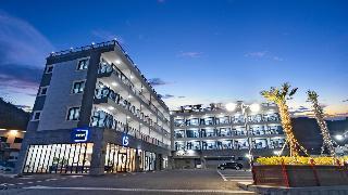Гостиница Gold Beach Resort