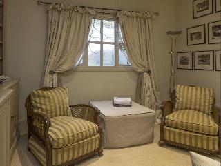 Гостиница Bootmenders B&B