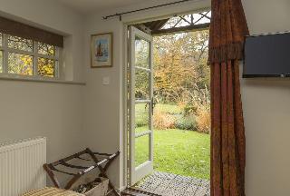 Гостиница Bootmenders B&B