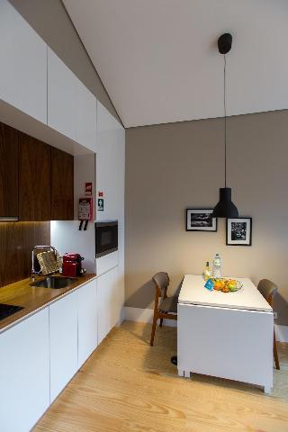 Гостиница Porto and Clerigos Views by Porto City hosts