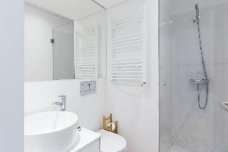 Гостиница Porto and Clerigos Views by Porto City hosts