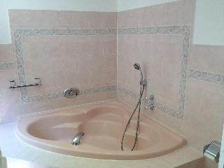 Hotel B&B With Charm - Quiet With Kitchen & sw Pool