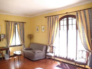 Hotel B&B With Charm - Quiet With Kitchen & sw Pool