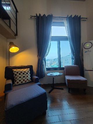 Jinwoo Prestige Hotel
