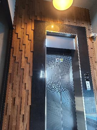 Jinwoo Prestige Hotel