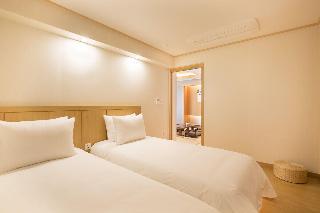 Hotel Tomonoya Ryokan