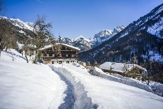 Hotel Berg'k'hof Kaisertal - Alpine Hideaway