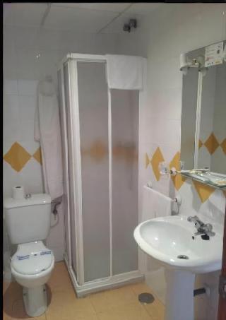 Hotel Hostal Dp El Pilar