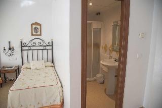 Hotel Hostal Dp El Pilar