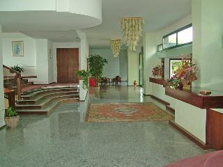 Hotel Capo Est