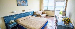 Hotel Capo Est
