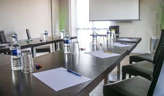 Гостиница Hotel Inn Design Langres Resto Novo