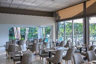 Гостиница Mayfair  Paphos