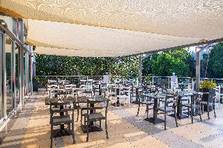 Гостиница Mayfair  Paphos