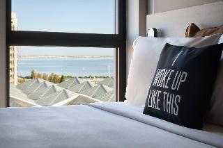 Гостиница Moxy Lisboa Oriente