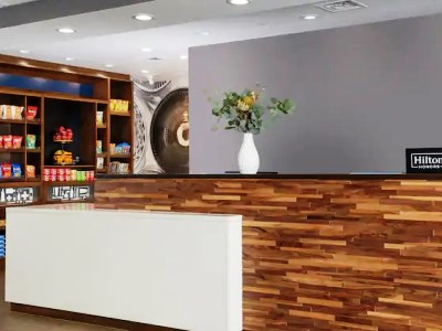 Гостиница Hampton Inn Redmond Bend Airport