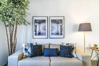 Гостиница Gloria Suites By Lx Way