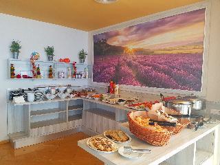 Aphrodite Beach Hotel