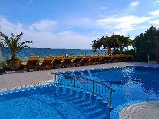 Aphrodite Beach Hotel