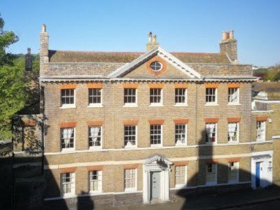 Hotel Hubert House