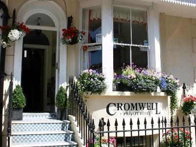 Hotel Cromwell House